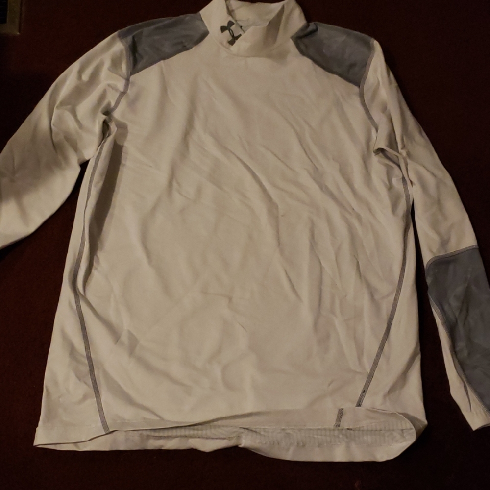 Mens XL Under Armour long sleeve cold gear shirt
